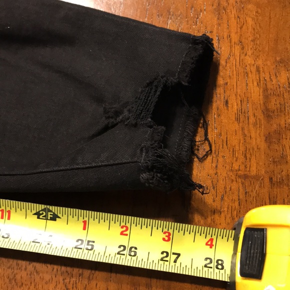 Universal Thread Mid Rise Skinny Distressed Jeans Raw Hem - Picture 15 of 15